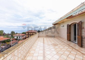 Terrazza - Attico via giotto
 
18/20, San Gregorio di Catania - foto 14