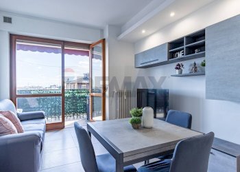 Sala da pranzo - Trilocale VIALE LOMBARDIA
 
277, Brugherio - foto 3