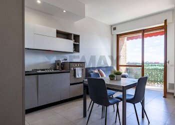 Sala da pranzo - Trilocale VIALE LOMBARDIA
 
277, Brugherio - foto 8