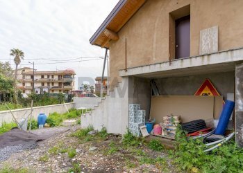 Casa all\'aperto - Villa via giacomo matteotti
 
51, Aci Sant'Antonio - foto 11