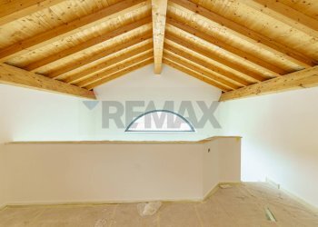 Stanza vuota - Villa via giacomo matteotti
 
51, Aci Sant'Antonio - foto 34