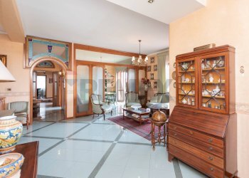 Soggiorno - Appartamento Via Nuovaluce
 
50, Tremestieri Etneo - foto 4