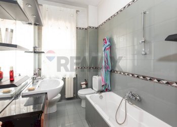 Bagno - Appartamento Via Nuovaluce
 
50, Tremestieri Etneo - foto 20