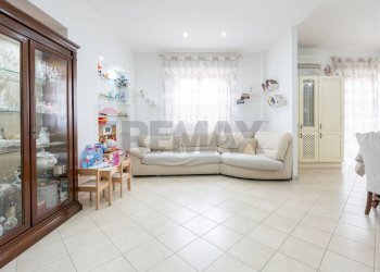 open space - Trilocale VIA DEL BOSCO
 
308, Catania - foto 4