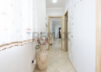 corridoio - Trilocale VIA DEL BOSCO
 
308, Catania - foto 7