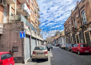 Edificio all\'aperto - Appartamento Via Sergio Forti
 
56, Catania - foto 2