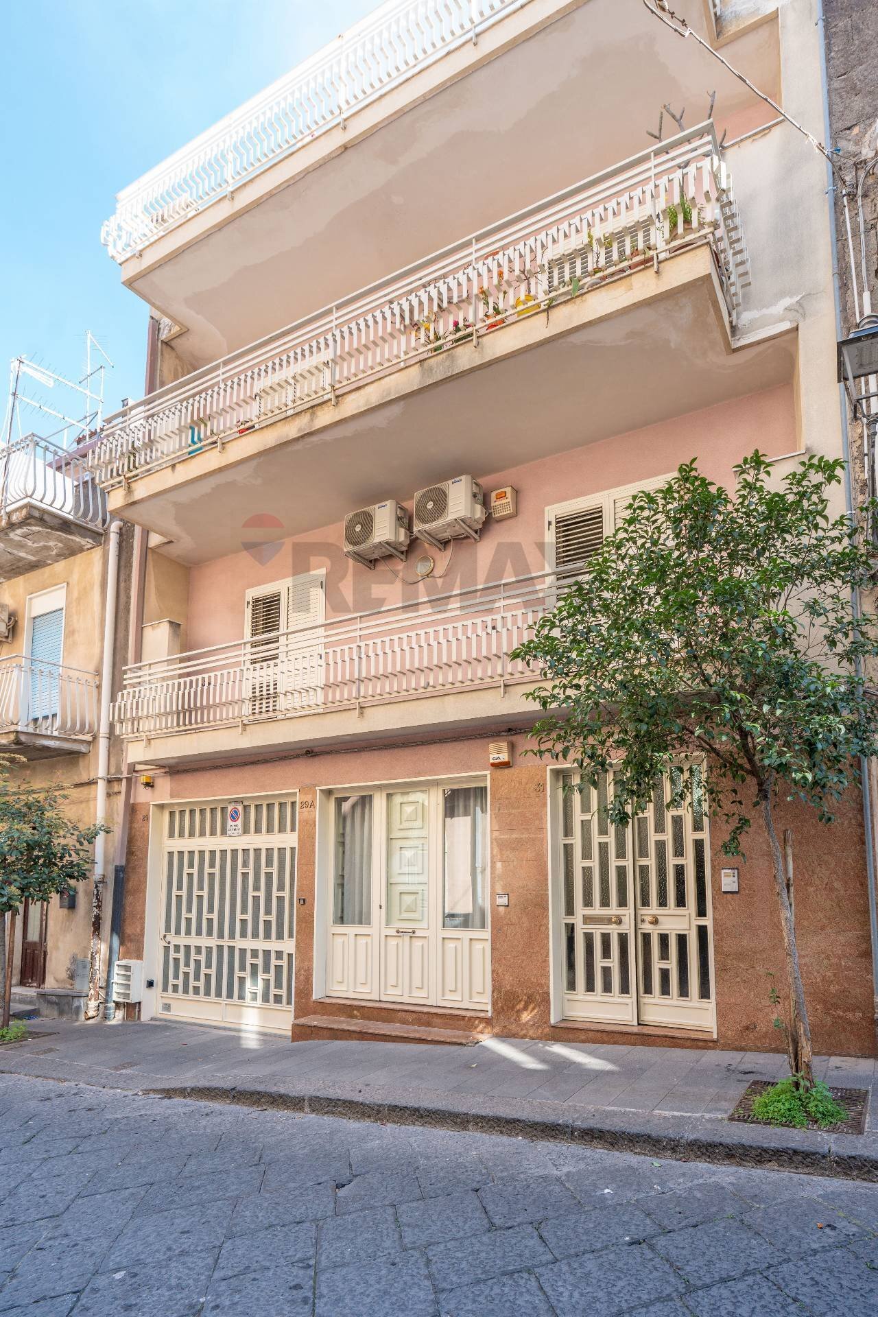 Edificio all\'aperto - Appartamento Via Fratelli Cairoli
 
31, Misterbianco - foto 1