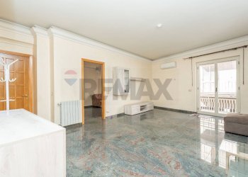 Soggiorno - Appartamento Via Fratelli Cairoli
 
31, Misterbianco - foto 4