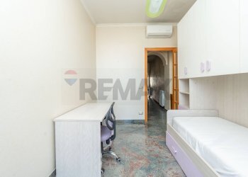 Seconda camera - Appartamento Via Fratelli Cairoli
 
31, Misterbianco - foto 20