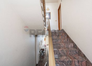 Scale - Appartamento Via Fratelli Cairoli
 
31, Misterbianco - foto 32