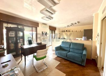 Sala da pranzo - Four-room apartment via Germania
 
9, Manfredonia - photo 9