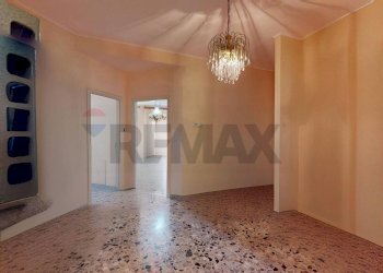 Stanza vuota - Four-room apartment via Giordano e Marando
 
3, Manfredonia - photo 2