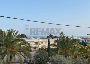 Edificio all\'aperto - Four-room apartment via Giordano e Marando
 
3, Manfredonia - photo 6