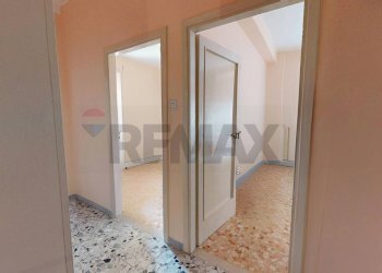 Hall / corridoio - Four-room apartment via Giordano e Marando
 
3, Manfredonia - photo 11