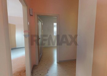 Hall / corridoio - Four-room apartment via Giordano e Marando
 
3, Manfredonia - photo 20