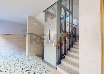 Scale - Four-room apartment via Giordano e Marando
 
3, Manfredonia - photo 23