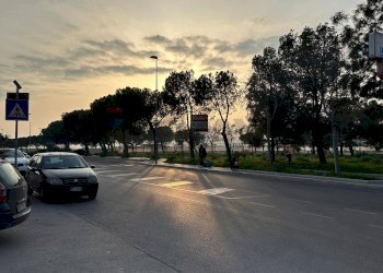 Edificio all\'aperto - Four-room apartment via Giordano e Marando
 
3, Manfredonia - photo 32