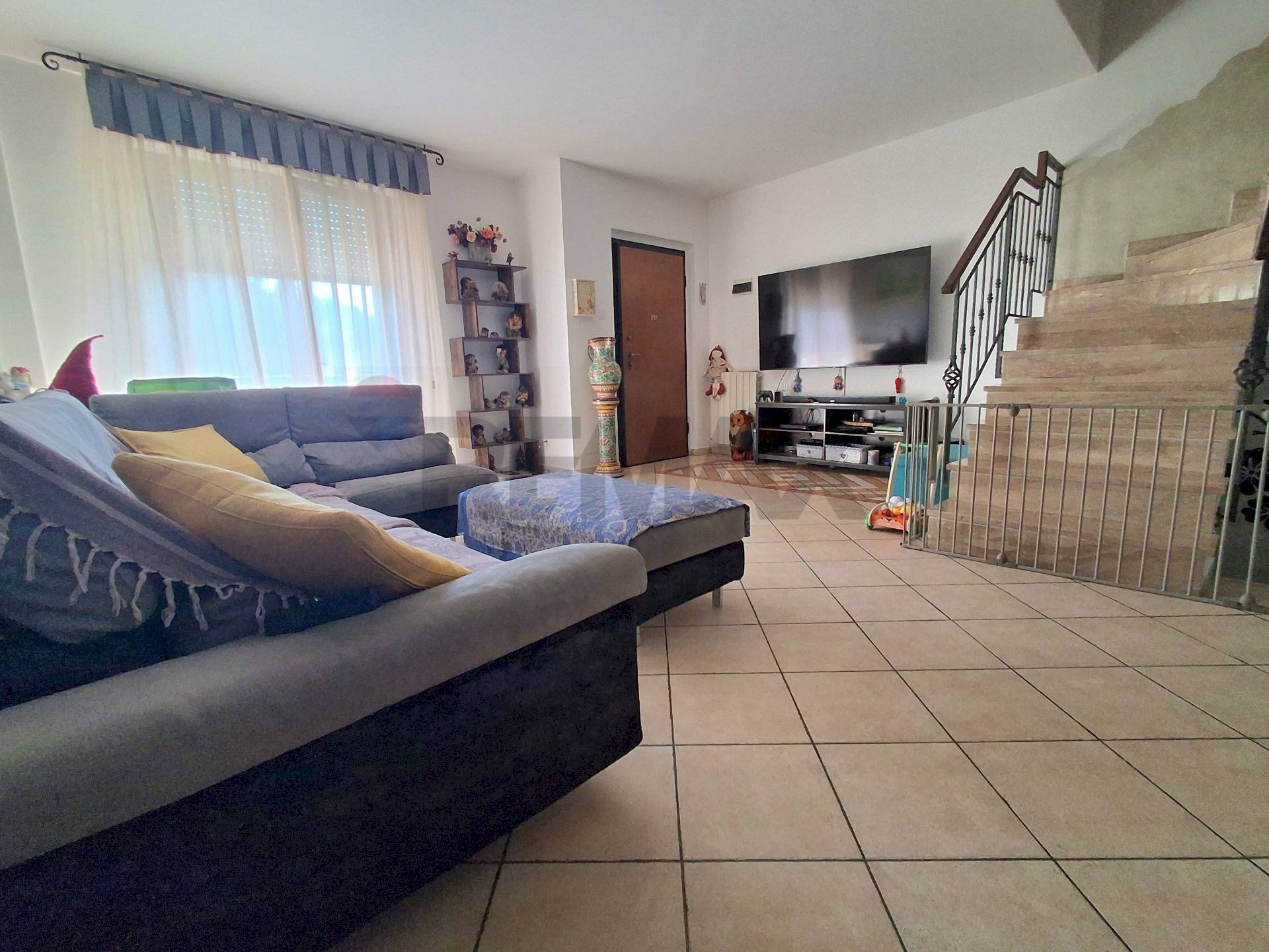 Soggiorno - Villa a Schiera Piombino - foto 2