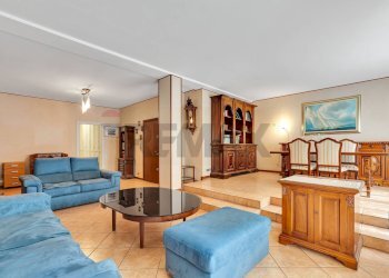 Soggiorno - Trilocale via Masotto
 
23, Milano - foto 9