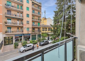 Balcone - Trilocale via Masotto
 
23, Milano - foto 30