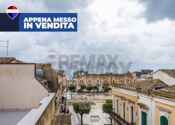 Edificio all\'aperto - Casa indipendente Corso Nunzio Costa, Pachino - foto 1
