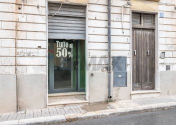 Edificio all\'aperto - Casa indipendente Corso Nunzio Costa, Pachino - foto 31