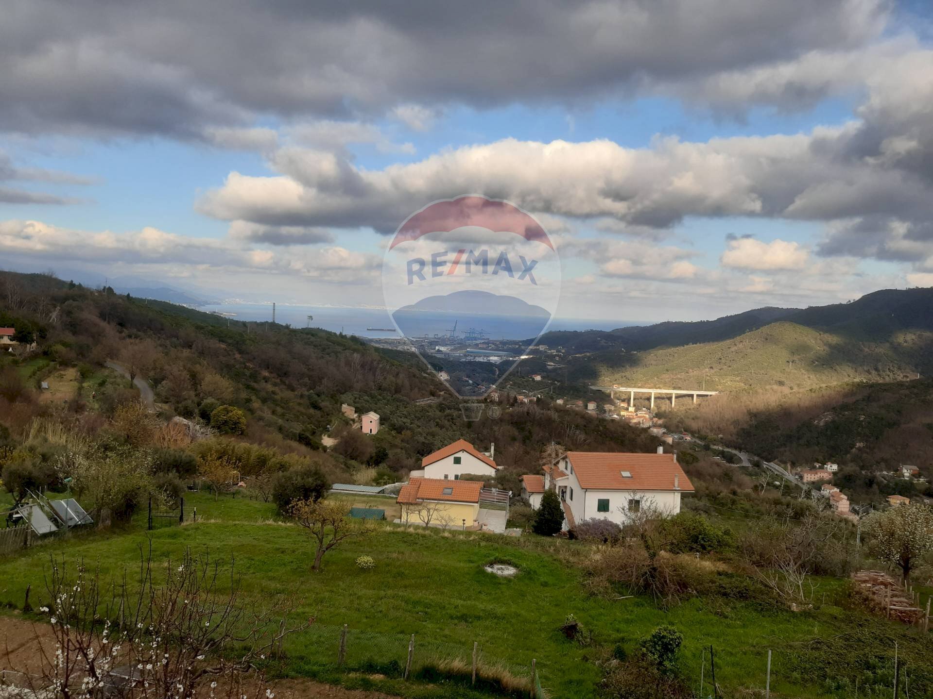 Vista delle montagne - Casa semi indipendente Vado Ligure - foto 2