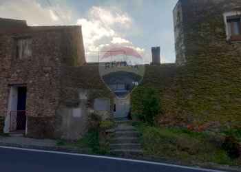 Edificio all\'aperto - Casa semi indipendente Vado Ligure - foto 5