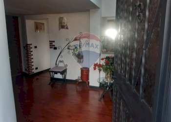 Hall / corridoio - Casa semi indipendente Vado Ligure - foto 9