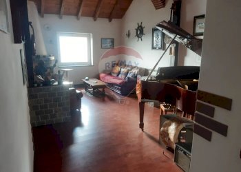 Soggiorno - Casa semi indipendente Vado Ligure - foto 17