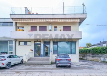 Edificio all\'aperto - Ufficio Torri di Quartesolo - foto 27