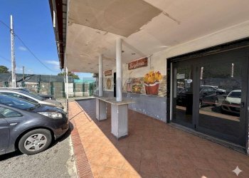 Terrazza - Locale Commerciale via campana
 
240, Pozzuoli - foto 3