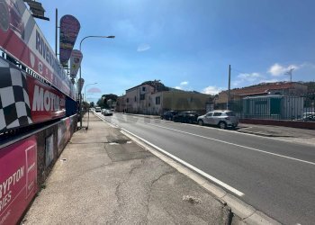 Edificio all\'aperto - Locale Commerciale via campana
 
240, Pozzuoli - foto 20