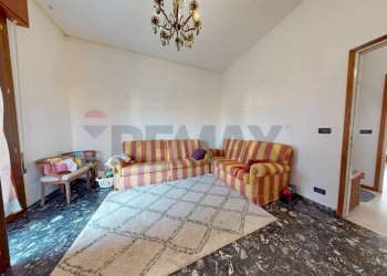 Soggiorno - Quadrilocale VIA J.F. KENNEDY
 
15, Grisignano di Zocco - foto 7