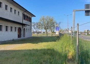 Edificio all\'aperto - Trilocale Cerea - foto 3