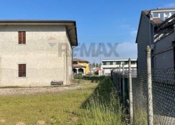 Edificio all\'aperto - Trilocale Cerea - foto 8