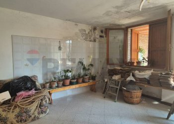 Soggiorno - Casa semi indipendente Via Chiesa
 
139, Ferrara - foto 14