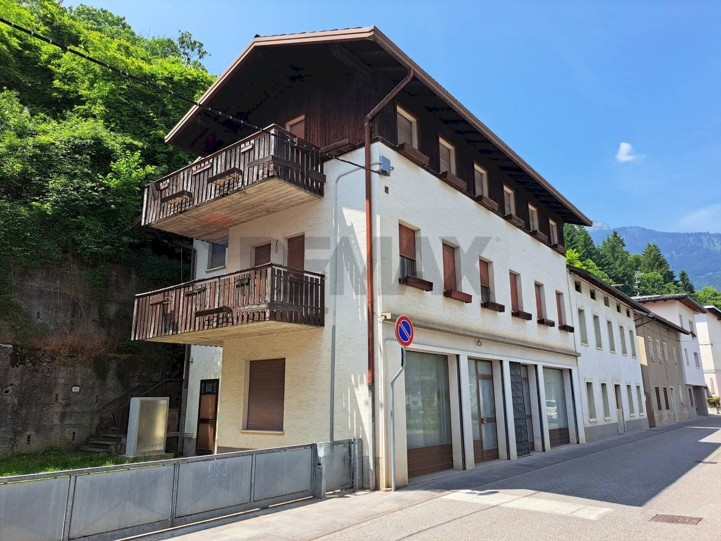 Edificio all\'aperto - Casa semi indipendente Lamon - foto 1