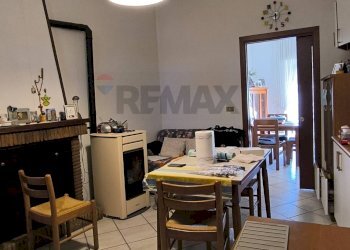 Sala da pranzo - Trilocale Via Pietro Sciaudone
 
3, Carinola - foto 8