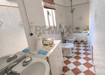 Bagno - Trilocale Via Pietro Sciaudone
 
3, Carinola - foto 13