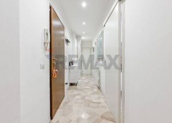 Hall / corridoio - Bilocale Via Padova
 
178, Milano - foto 18