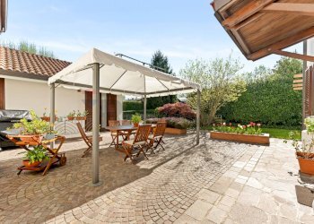 Terrazza - Villa Via Bernina
 
16, Camparada - foto 41