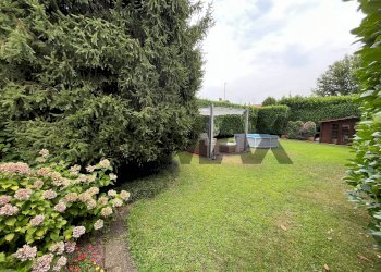 Giardino - Villa Via Bernina
 
16, Camparada - photo 49