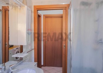 Bagno - Two-room apartment via carducci
 
10, San Giuliano Milanese - photo 22