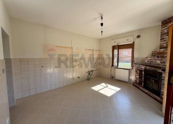 Stanza vuota - Casa indipendente Via Tre Torri, Calvi - foto 11