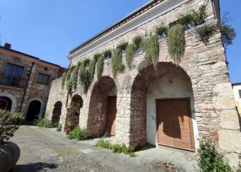 Casa all\'aperto - Locale Commerciale Benevento - foto 3