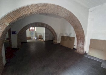 Stanza vuota - Locale Commerciale Benevento - foto 5