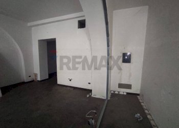 Stanza vuota - Locale Commerciale Benevento - foto 9