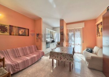 Sala da pranzo - Three-room apartment Via Conciliazione
10, Olgiate Olona - photo 2