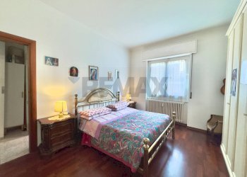Camera / camera da letto - Three-room apartment Via Conciliazione
10, Olgiate Olona - photo 9
